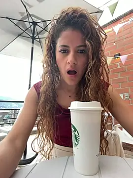 alana15 online show from July 2026 09:21:01 PM