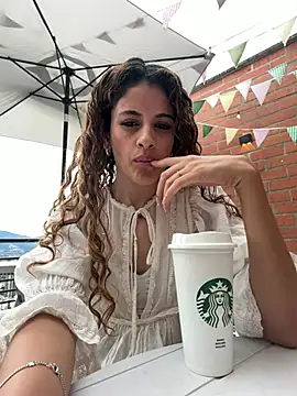 alana15 online show from July 2026 09:27:01 PM