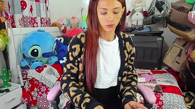 Lawrncesofiets online show from December 2024 05:31:01 PM