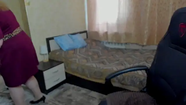 Frau Marta online show from June 2026 12:58:02 PM