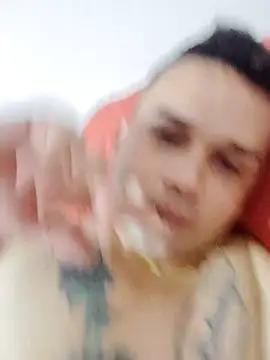 YEISON1108 online show from April 2026 10:46:01 AM