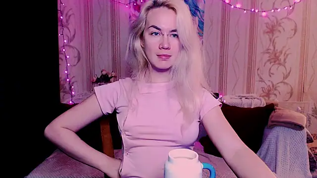 xxxcharismaaa online show from May 2026 05:36:01 AM