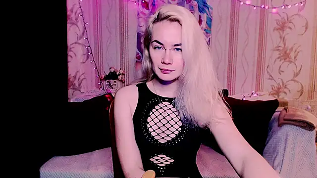 xxxcharismaaa online show from May 2026 05:45:02 AM