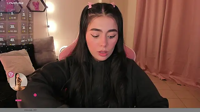 Snapshot of shantall_vidales_ chatting on February 2025 04:25:02 AM shantall vidales online show from February 2025 04:25:02 AM