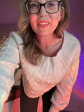 MaiseKnox online show from January 2025 11:56:01 PM