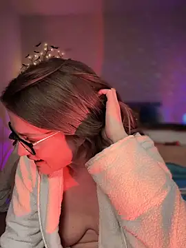 MaiseKnox online show from February 2025 04:36:02 AM