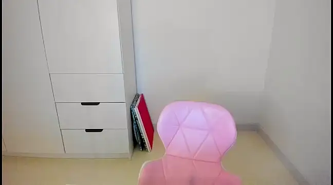 MiaStripDance online show from December 2024 04:25:02 PM