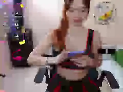 Snapshot of miss_tinnymafe chatting on September 2025 03:41:02 AM miss tinnymafe online show from September 2025 03:41:02 AM