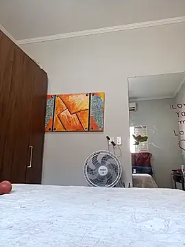 Snapshot of vivifernades chatting on September 2025 11:21:01 AM vivifernades online show from September 2025 11:21:01 AM