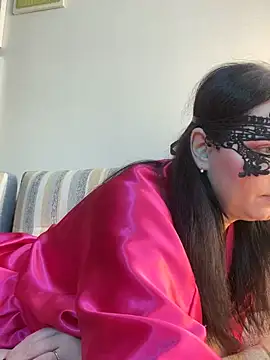 Snapshot of HotMilfMargo chatting on February 2025 01:10:02 PM HotMilfMargo online show from February 2025 01:10:02 PM