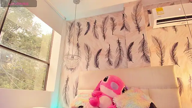 Vivi prinncess online show from February 2026 09:49:01 PM