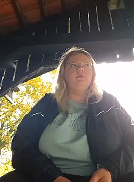 Snapshot of Fiona0705 chatting on September 2025 09:14:02 AM Fiona0705 online show from September 2025 09:14:02 AM