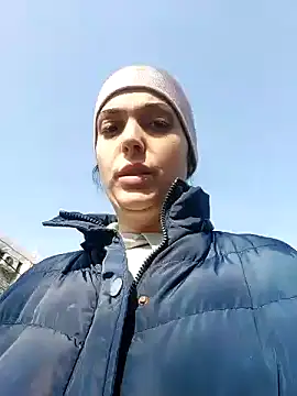 Snapshot of JoLeNe27 chatting on February 2025 01:25:01 PM JoLeNe27 online show from February 2025 01:25:01 PM