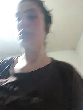 Snapshot of JoLeNe27 chatting on February 2025 01:36:01 AM JoLeNe27 online show from February 2025 01:36:01 AM