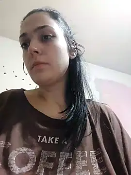 Snapshot of JoLeNe27 chatting on February 2025 05:15:01 PM JoLeNe27 online show from February 2025 05:15:01 PM