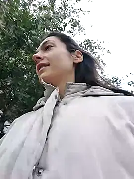 Snapshot of JoLeNe27 chatting on September 2025 05:35:02 AM JoLeNe27 online show from September 2025 05:35:02 AM