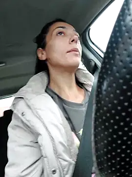 Snapshot of JoLeNe27 chatting on October 2025 06:53:02 AM JoLeNe27 online show from October 2025 06:53:02 AM