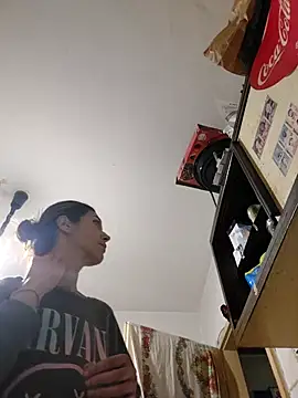 Snapshot of JoLeNe27 chatting on October 2025 05:01:01 PM JoLeNe27 online show from October 2025 05:01:01 PM