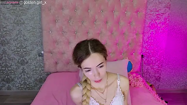 Akilla Queen online show from May 2026 01:55:02 AM