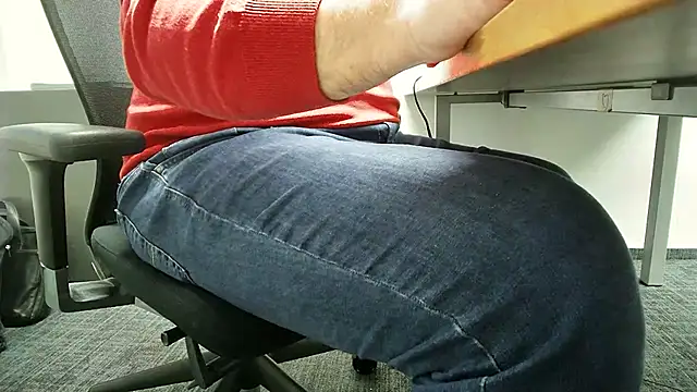 69bezfleku online show from February 2025 04:25:02 PM