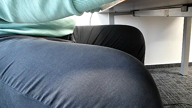 69bezfleku online show from November 2025 07:31:01 AM