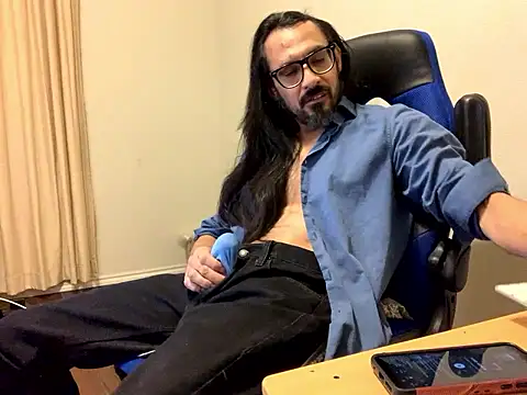 Youreherewithme online show from December 2024 01:14:01 AM