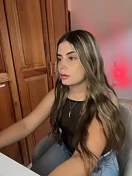 Miss valeriaa online show from March 2026 06:49:01 PM