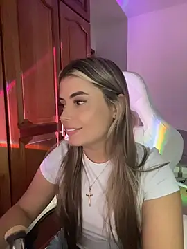 Miss valeriaa online show from May 2026 07:44:02 PM