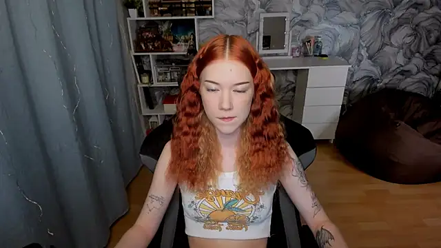 litl Mia online show from September 2025 04:23:02 PM