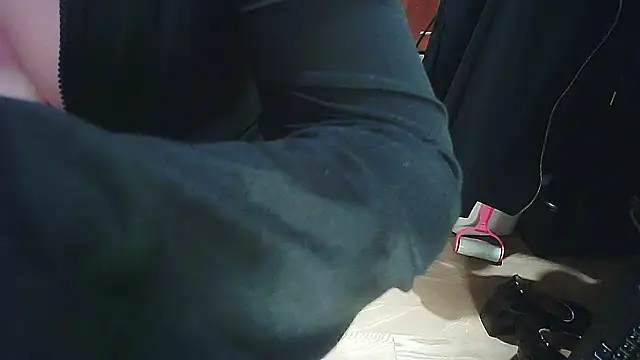 cindy01113520 online show from February 2025 02:37:01 PM