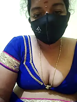 Snapshot of teddy-143 chatting on November 2025 06:32:01 PM teddy-143 online show from November 2025 06:32:01 PM