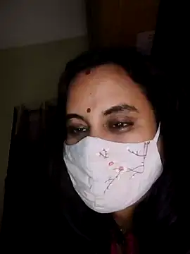 Snapshot of Sheela-Bhabi chatting on January 2025 10:08:02 PM Sheela-Bhabi online show from January 2025 10:08:02 PM