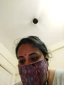 Snapshot of Sheela-Bhabi chatting on May 2026 01:40:02 PM Sheela-Bhabi online show from May 2026 01:40:02 PM