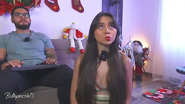 Snapshot of Bellapazzia chatting on December 2025 04:56:01 PM Bellapazzia online show from December 2025 04:56:01 PM