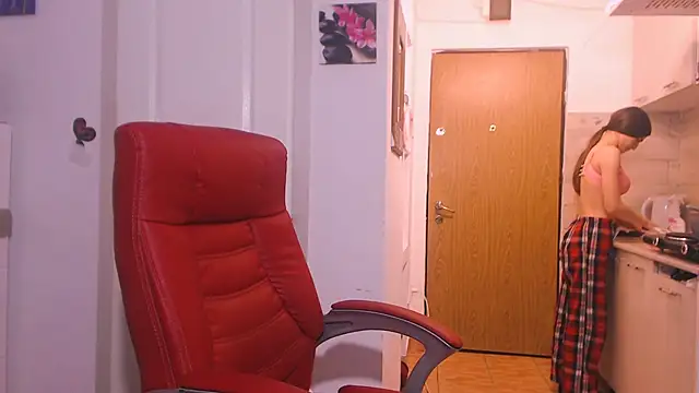 Snapshot of simyhvn chatting on November 2025 06:06:02 PM simyhvn online show from November 2025 06:06:02 PM