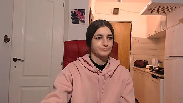 Snapshot of simyhvn chatting on February 2026 05:27:02 AM simyhvn online show from February 2026 05:27:02 AM