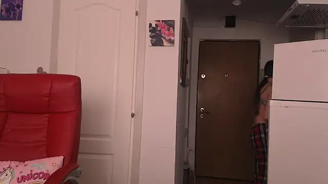 Snapshot of simyhvn chatting on February 2026 10:55:01 AM simyhvn online show from February 2026 10:55:01 AM