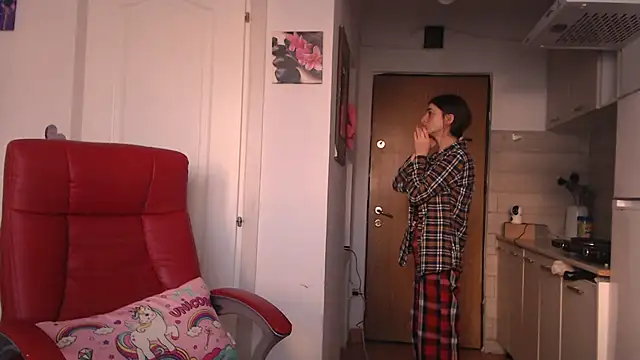 Snapshot of simyhvn chatting on March 2026 05:35:01 AM simyhvn online show from March 2026 05:35:01 AM