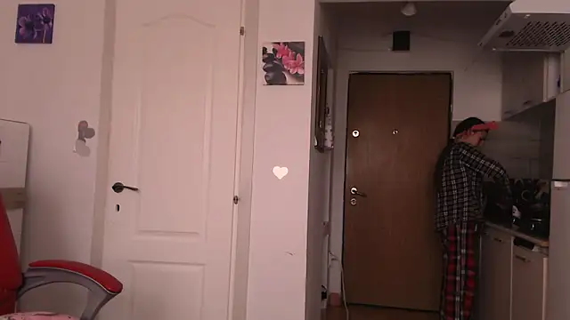 Snapshot of simyhvn chatting on April 2026 06:52:01 AM simyhvn online show from April 2026 06:52:01 AM