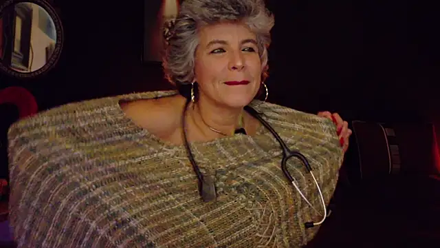 Snapshot of milfettefab chatting on January 2026 11:54:02 PM milfettefab online show from January 2026 11:54:02 PM