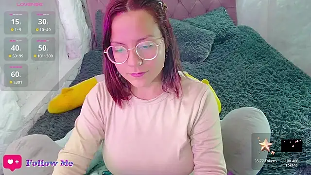 Snapshot of emma_luna1986 chatting on January 2025 04:25:02 AM emma luna1986 online show from January 2025 04:25:02 AM