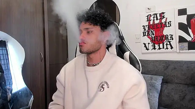 Alessandro Vanni online show from February 2026 04:04:02 PM