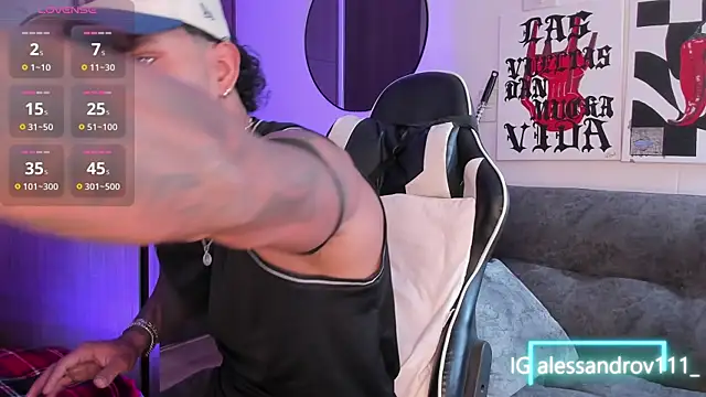 Snapshot of Alessandro_Vanni chatting on March 2026 02:40:02 PM Alessandro Vanni online show from March 2026 02:40:02 PM