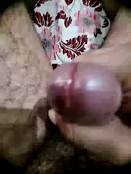 Snapshot of rockkyy9 chatting on January 2025 05:58:01 PM rockkyy9 online show from January 2025 05:58:01 PM