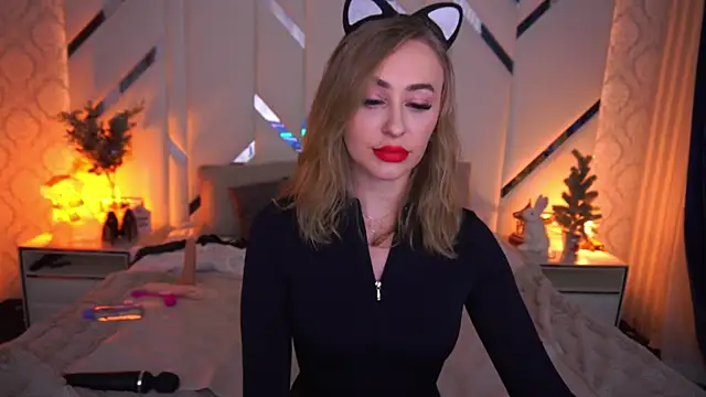 Snapshot of GraceCandy chatting on January 2025 11:13:01 PM GraceCandy online show from January 2025 11:13:01 PM