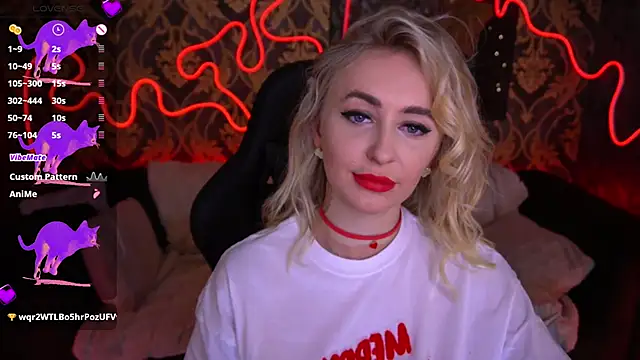 Snapshot of GraceCandy chatting on January 2025 01:18:01 AM GraceCandy online show from January 2025 01:18:01 AM