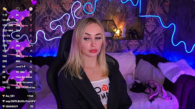 Snapshot of GraceCandy chatting on February 2025 03:37:02 AM GraceCandy online show from February 2025 03:37:02 AM