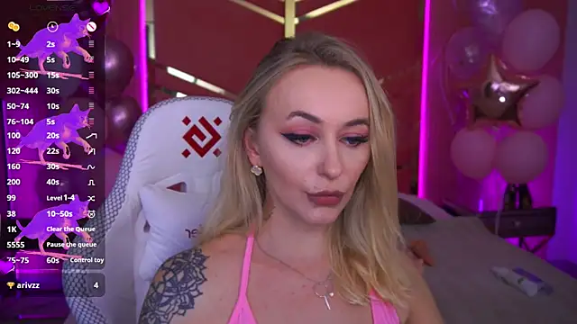 Snapshot of GraceCandy chatting on February 2025 09:53:02 PM GraceCandy online show from February 2025 09:53:02 PM