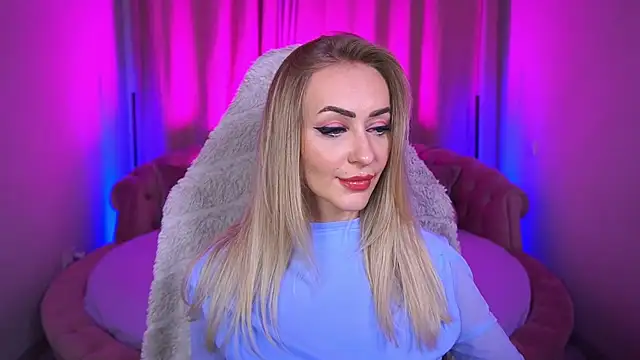 Snapshot of GraceCandy chatting on September 2025 08:34:02 PM GraceCandy online show from September 2025 08:34:02 PM