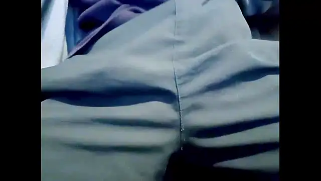 hairyuncut00 online show from September 2025 10:21:02 PM